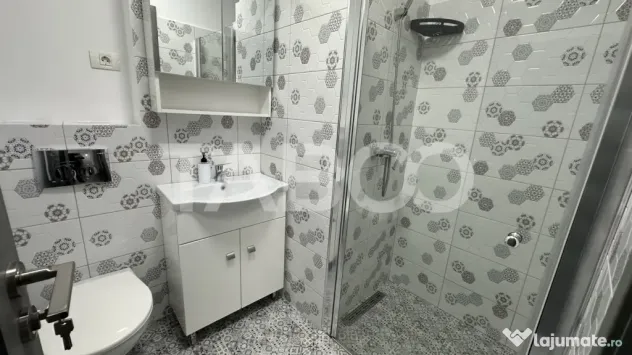 Apartament 2 camere modern bloc cu lift parcare zona Piata C - Sibiu (Sibiu)