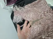 Rochie lungă,  dantelă,  paiete, puf bretele 
