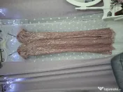 Rochie lungă,  dantelă,  paiete, puf bretele 
