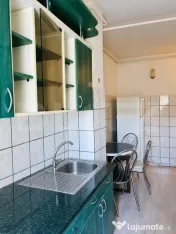 Apartament spațios cu 3 camere, zona Complexul Studentesc