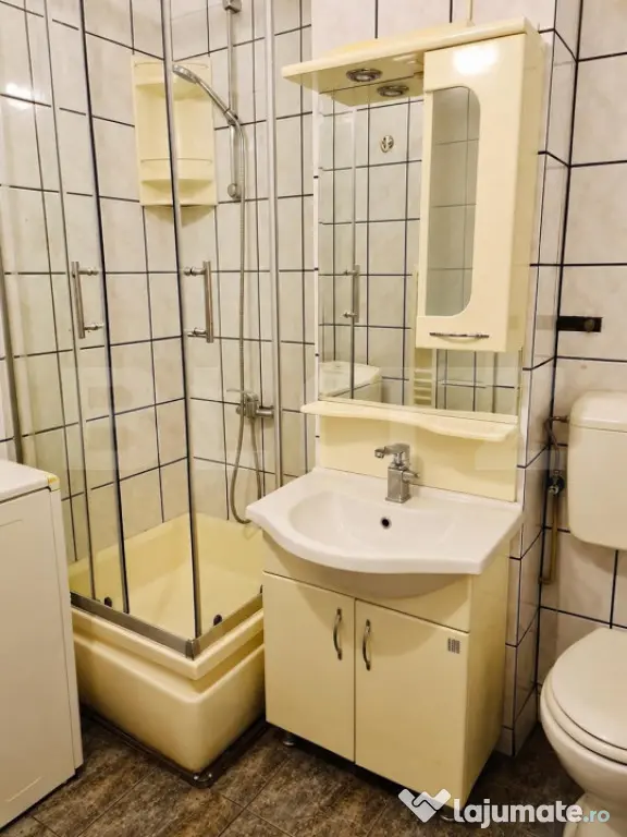Apartament spațios cu 3 camere, zona Complexul Studentesc - Timisoara (Timis)