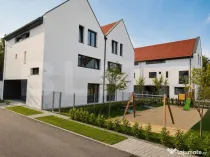 Duplex 4 dormitoare, 228 mp, gradina 137 mp, zona Bună Ziua