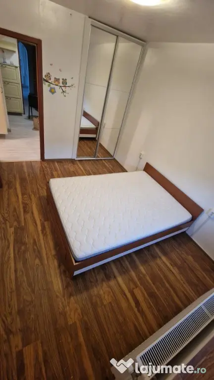 Vând apartament 3 camere, decomandat, in Iasi, str.Vamasoaia, utilat - Iasi (Iasi)