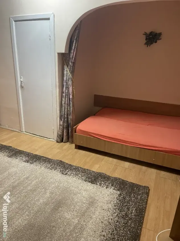 Proprietar inchiriez apartament 1 camera Complex Studențesc