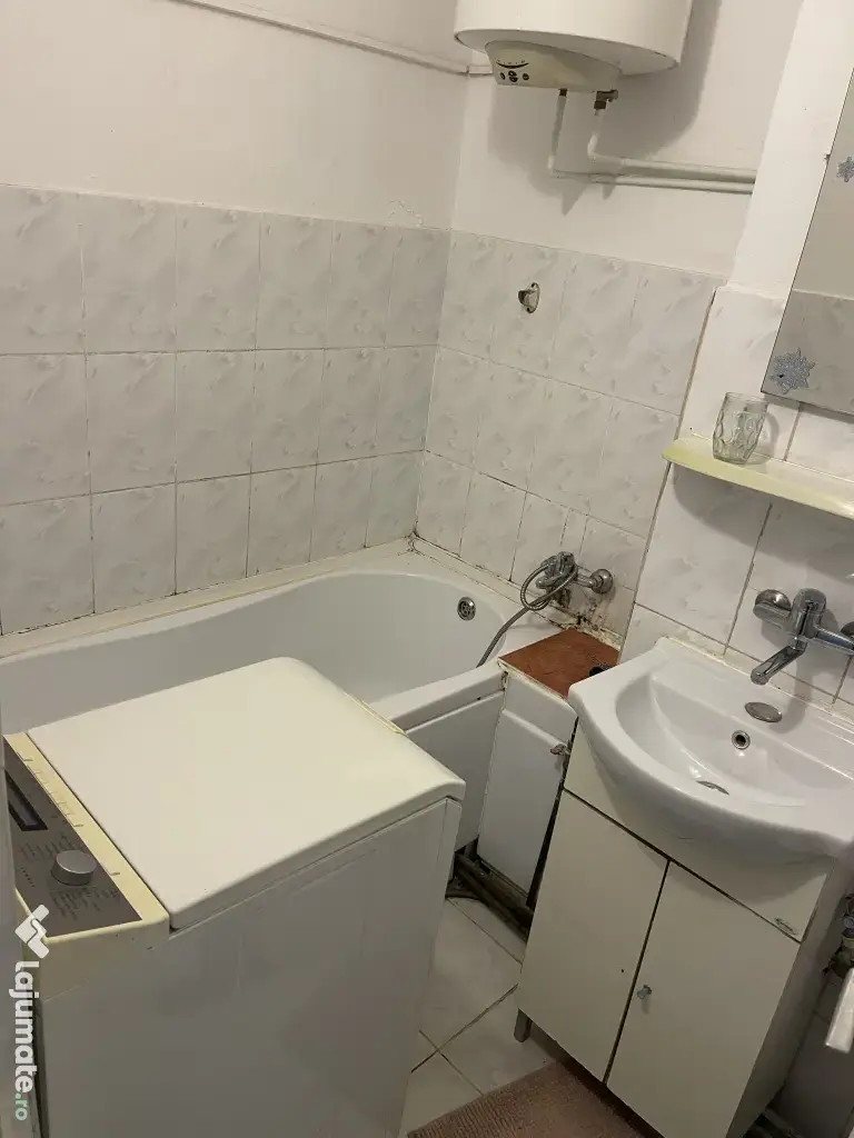 Proprietar inchiriez apartament 1 camera Complex Studențesc