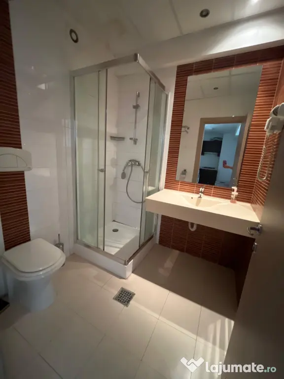 Apartament două camere de închiriat