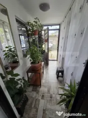 Casă din cărămidă, renovată integral, cu gospodărie î 