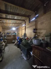 Casă din cărămidă, renovată integral, cu gospodărie î 