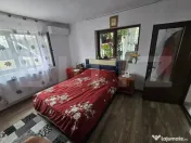 Casă din cărămidă, renovată integral, cu gospodărie î 