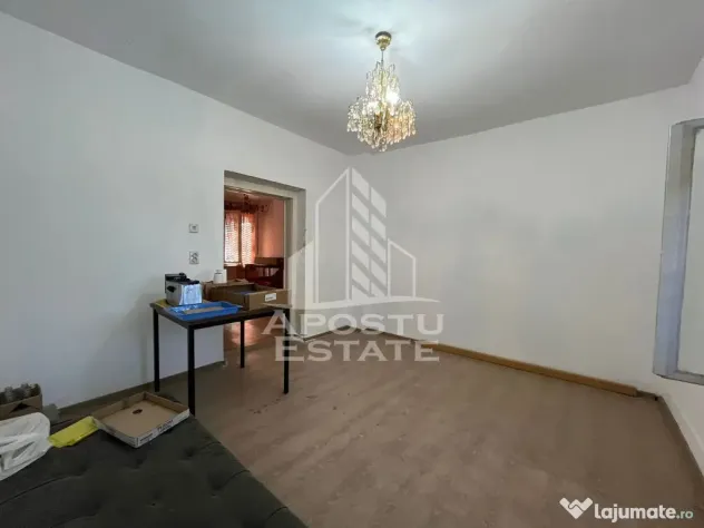Casa individuala 7 camere, 3 bai, garaj, teren 1129 mp, zona Iosefin - Timisoara (Timis)