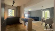 Apartament tip studio de închiriat în zona Tractorul 
