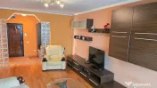 Inchiriez apartament 2 camere Deva, parter, str. Zamfirescu, mobilat