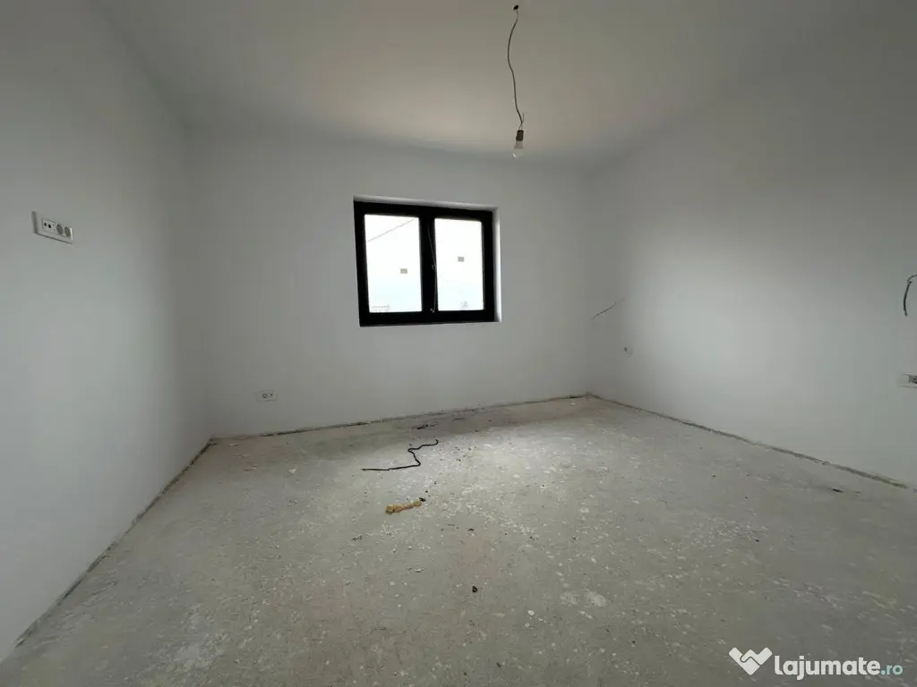 Casa individuala | Parter + Etaj | Toate utilitatile | Sacal - Sacalaz (Timis)