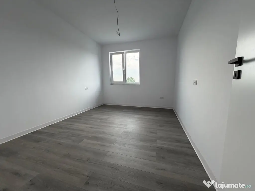Duplex | 4 camere | Asfalt | Finisaje premium | Curte genero - Utvin (Timis)