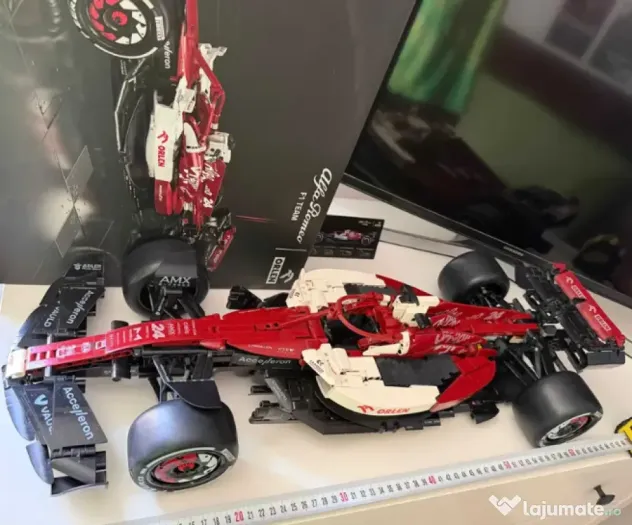 Set constructie CaDa Alfa Romeo F1 Team Orlen C42 C64005W Formula 1 1868 piese