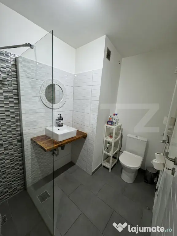 Garsoniera decomandată 38 mp, zona Amaradia - Craiova (Dolj)