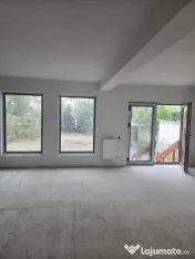 Casa de vanzare , 4 camere, 150 mp, pret 190000, Baicoi 