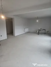 Casa de vanzare , 4 camere, 150 mp, pret 190000, Baicoi 