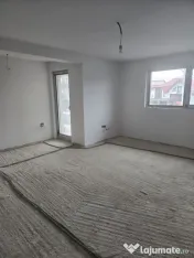 Casa de vanzare , 4 camere, 150 mp, pret 190000, Baicoi 