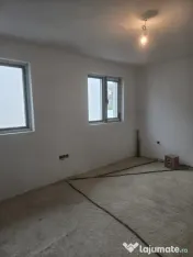 Casa de vanzare , 4 camere, 150 mp, pret 190000, Baicoi 