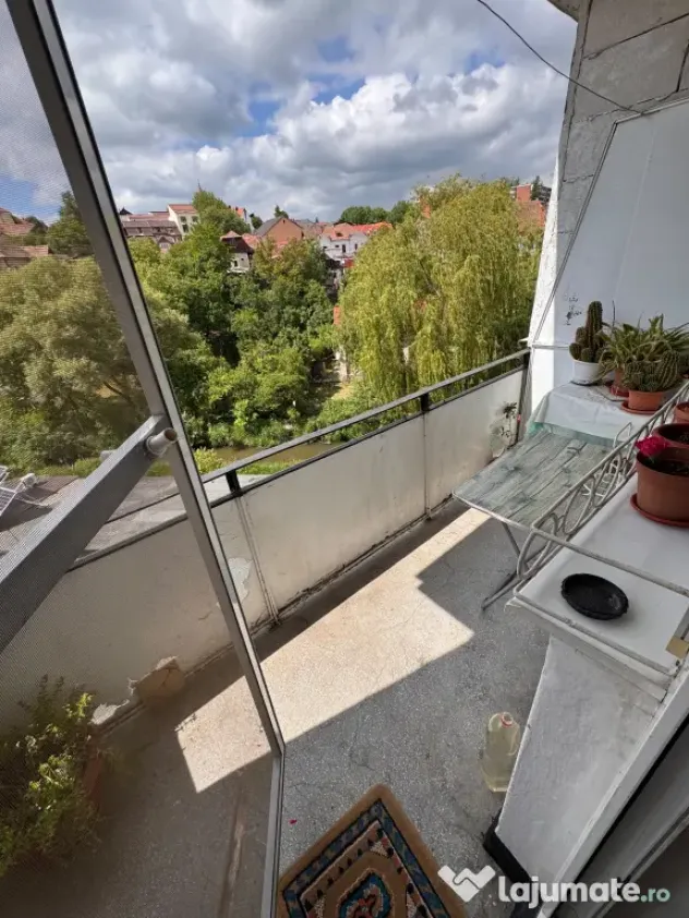 Apartament 2 camere în Reghin