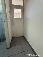 Apartament cu o camera, etaj 3, bloc izolat - Olimpia Stadio 