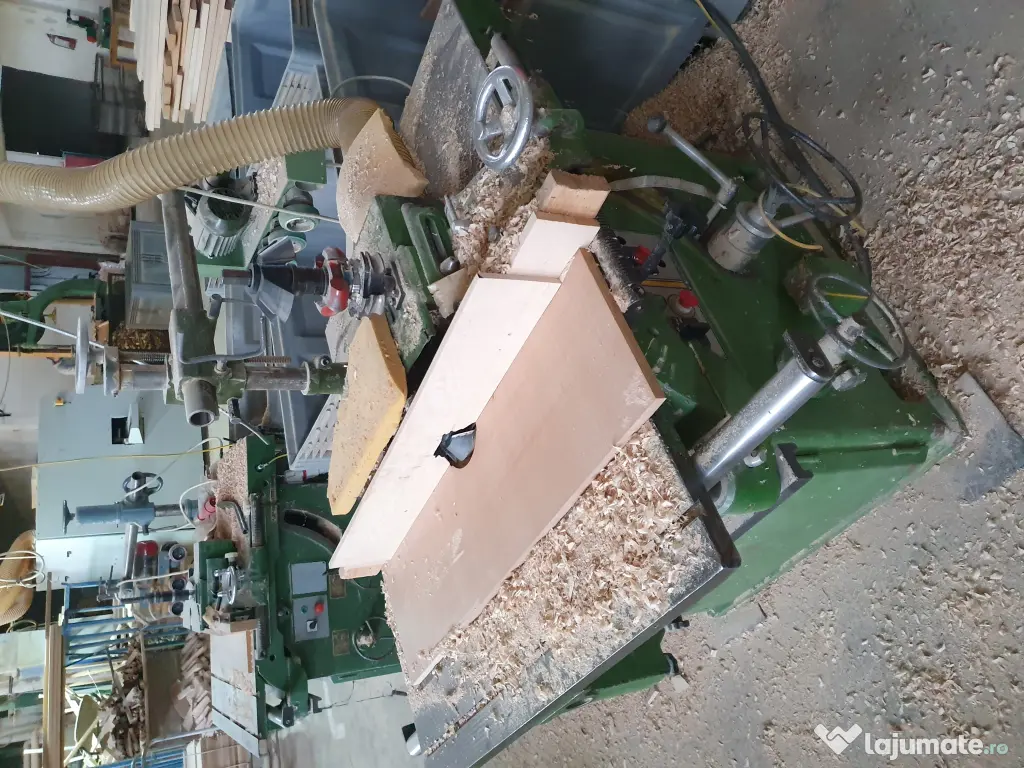 vand Masina de frezat cu ax vertical (MNF) cu avans mecanic / Vertical spindle