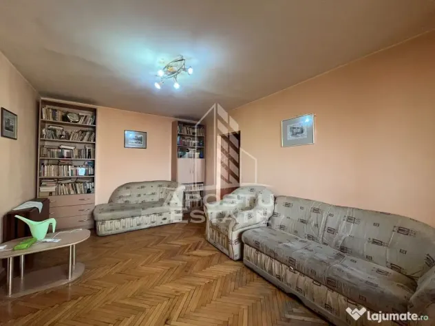 Apartament 4 camere, Malul Muresului - Arad (Arad)