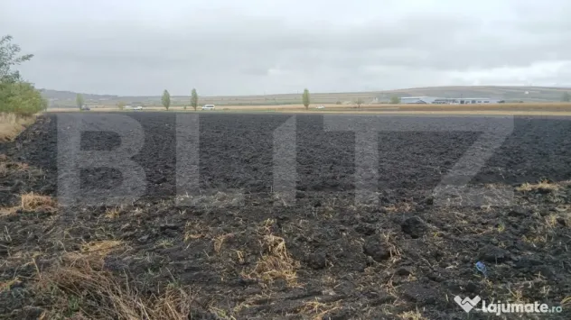 Teren extravilan, 15.255 mp, zona Scheia - Suceava (Suceava)