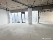 Spațiu comercial de închiriat – 109 mp utili | Zonă cen