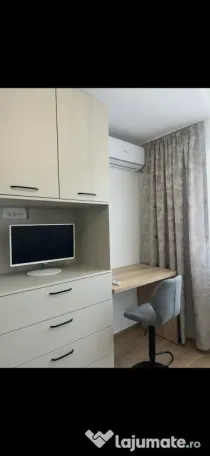 Proprietar- vând garsonieră renovată Rogerius