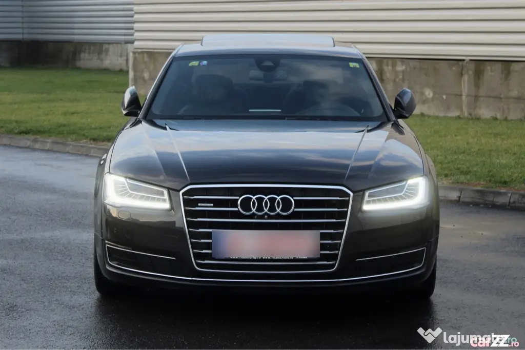 Audi A8 Facelift - Pitesti (Arges)