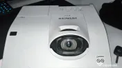 Video proiector hitachi 
