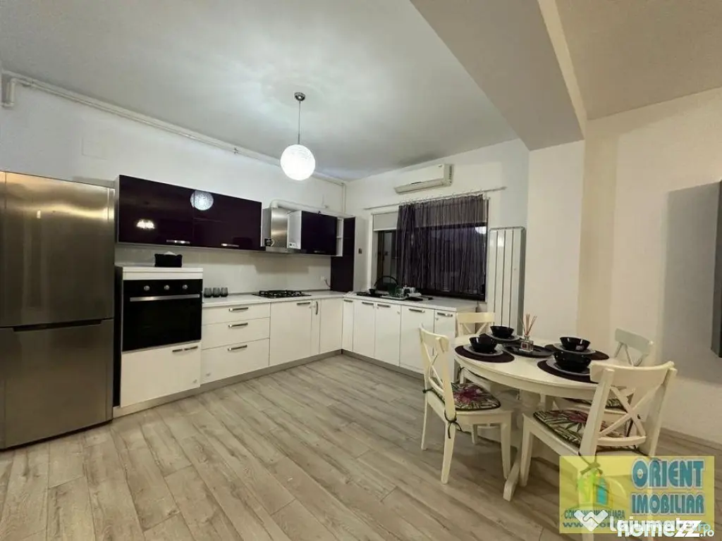 Campus, de vanzare apartament 2 camere, parter, modern - Constanta (Constanta)