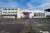 Hală de închiriat Brașov cu birouri, 240 kW și platformă betonată