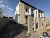 Duplex despartit | La asfalt | Toate utilitatile | Zona exce 