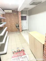 Spatiu comercial renovat cu vitrina - Girocului 