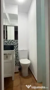 Apartament Cu 3 Camere Decomandate - Etajul 3 Zona Obcini
