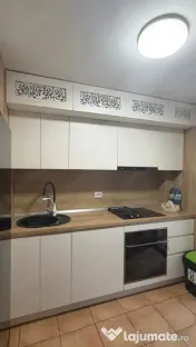 Apartament Cu 3 Camere Decomandate - Etajul 3 Zona Obcini 