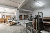Hală industrială lângă DEDEMAN, teren 1337 mp si construcție de 814 mp