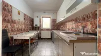 Apartament 3 camere decomandat | Parter | Zona Lipovei. 