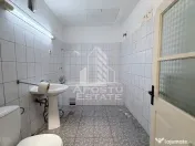 Casa individuala de vanzare pe parter Girocului 