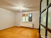 Casa individuala de vanzare pe parter Girocului 