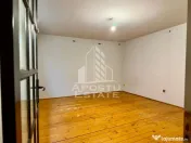 Casa individuala de vanzare pe parter Girocului 