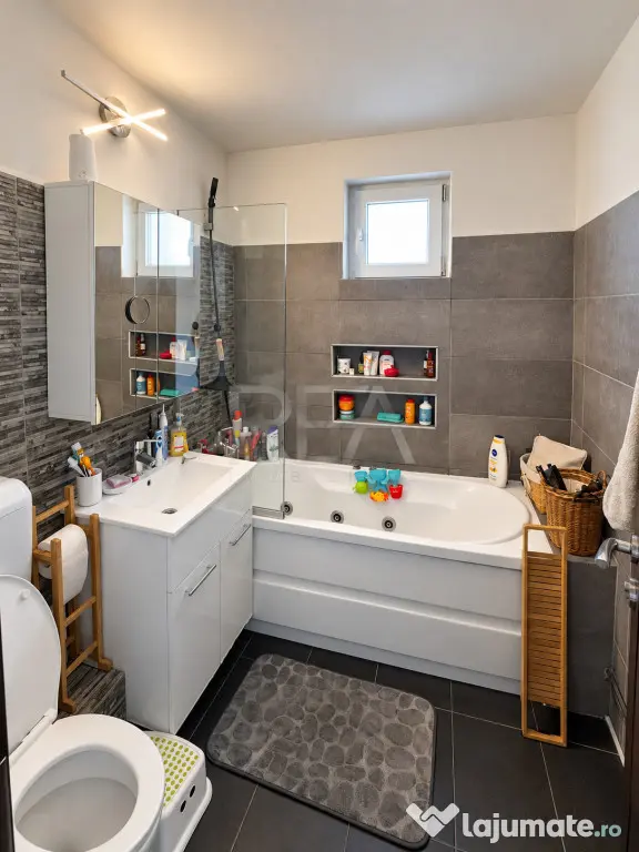 3 camere - 70 mp - Renovat - Metrou Gorjului - Moinești - Bucuresti (Bucuresti-Ilfov)