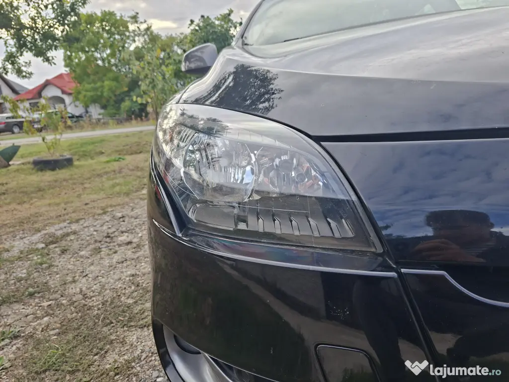 Vând Renault Megane 3 gt line 1.5 dci