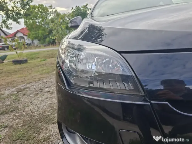 Vând Renault Megane 3 gt line 1.5 dci