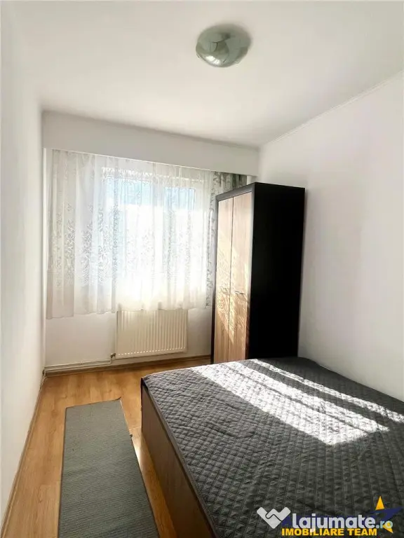 3 camere cu atmosfera de acasa, etaj 3, mobilat, utilat, car - Brasov (Brasov)