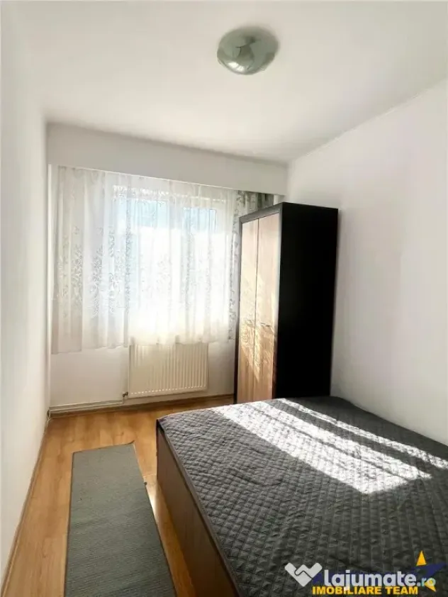 3 camere cu atmosfera de acasa, etaj 3, mobilat, utilat, car - Brasov (Brasov)