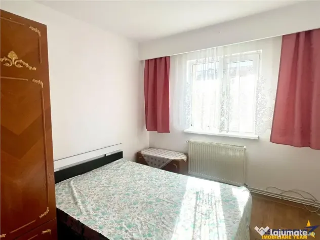 3 camere cu atmosfera de acasa, etaj 3, mobilat, utilat, car - Brasov (Brasov)